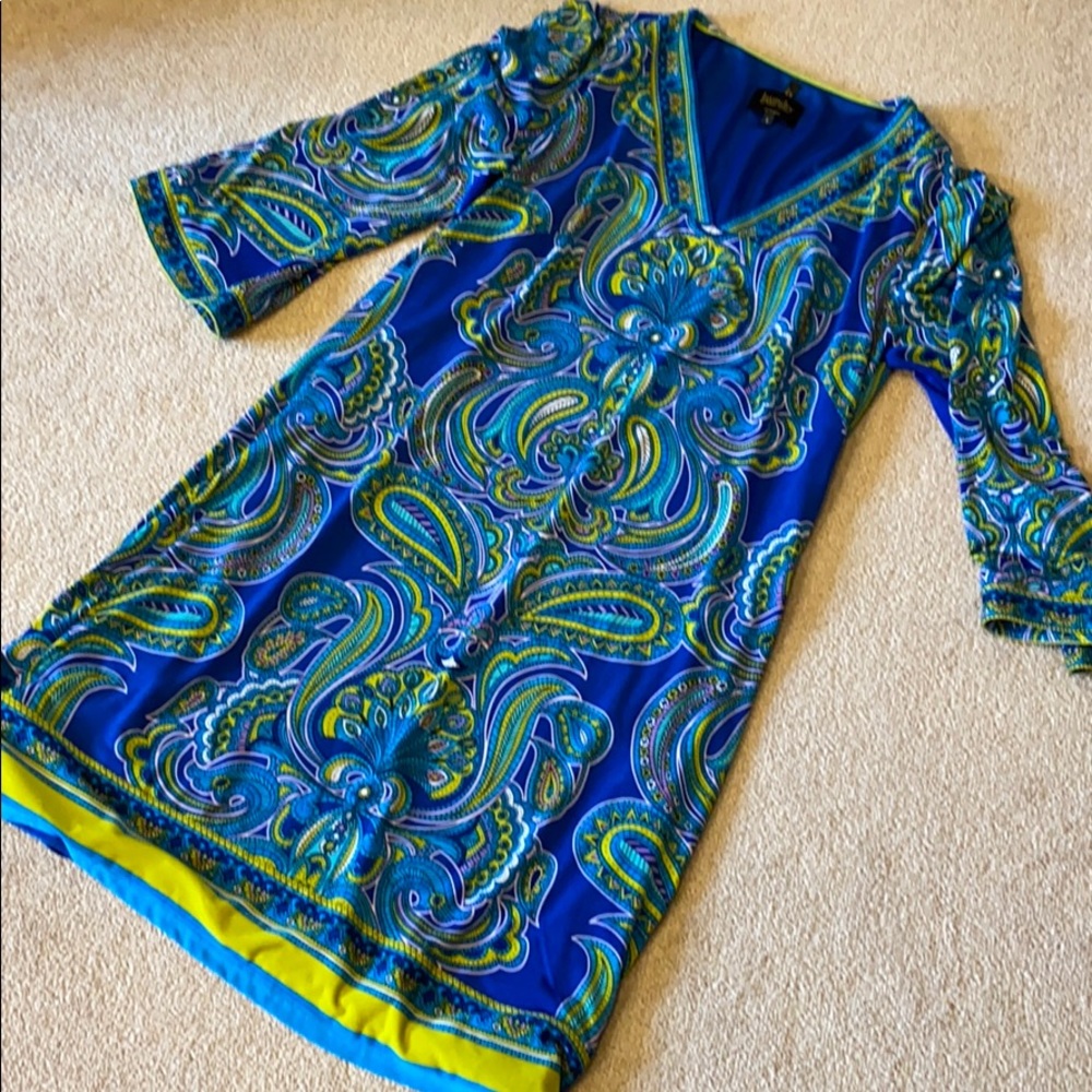 Women’s dress